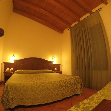 Hotel Barabba Quattro Castella المظهر الخارجي الصورة