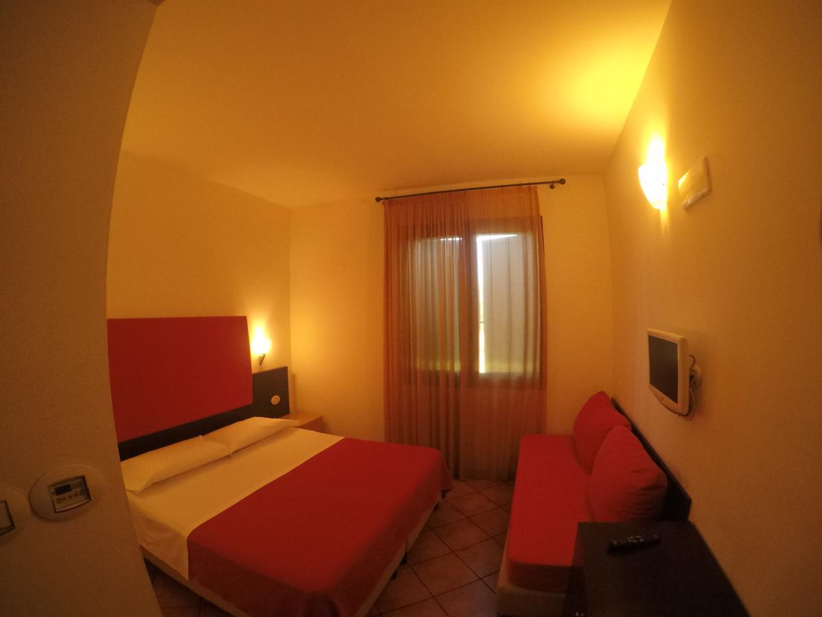 Hotel Barabba Quattro Castella المظهر الخارجي الصورة